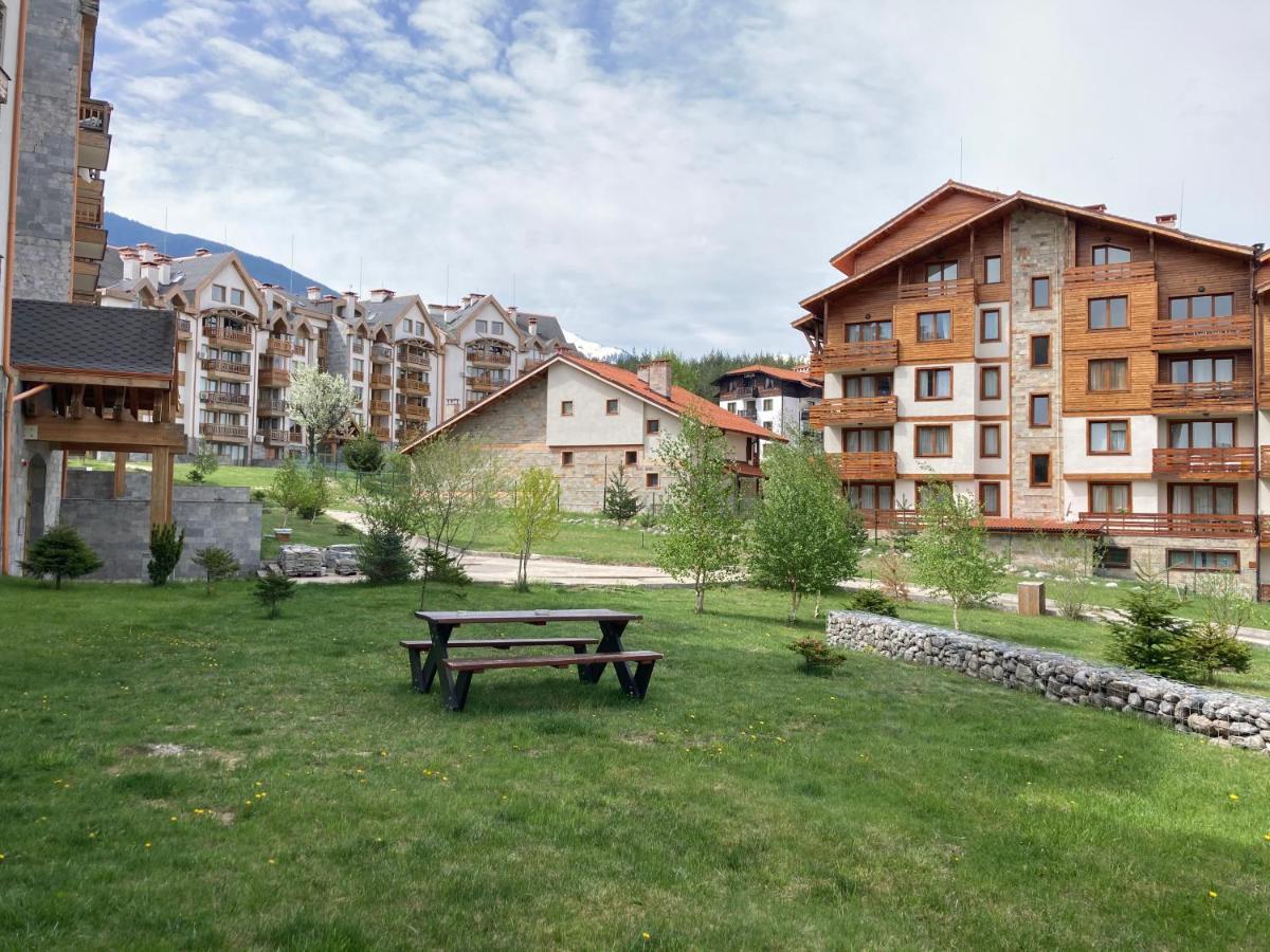 Mirabell Studio Bansko - Amazing View & Fireplace Bagian luar foto